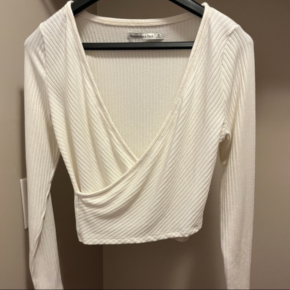 Abercrombie and Fitch Cream Wrap Sweater